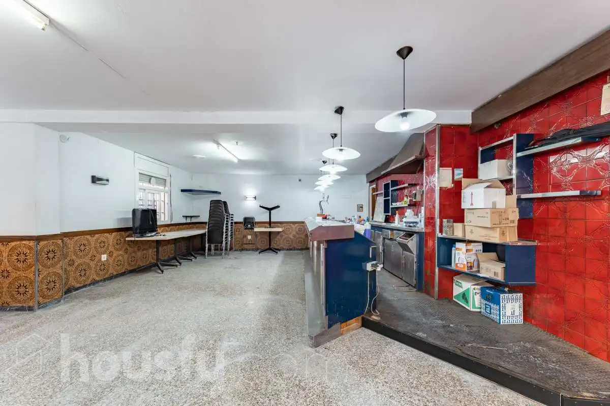 Local comercial en venda a Calle Frederic Mompou ., imagen 9