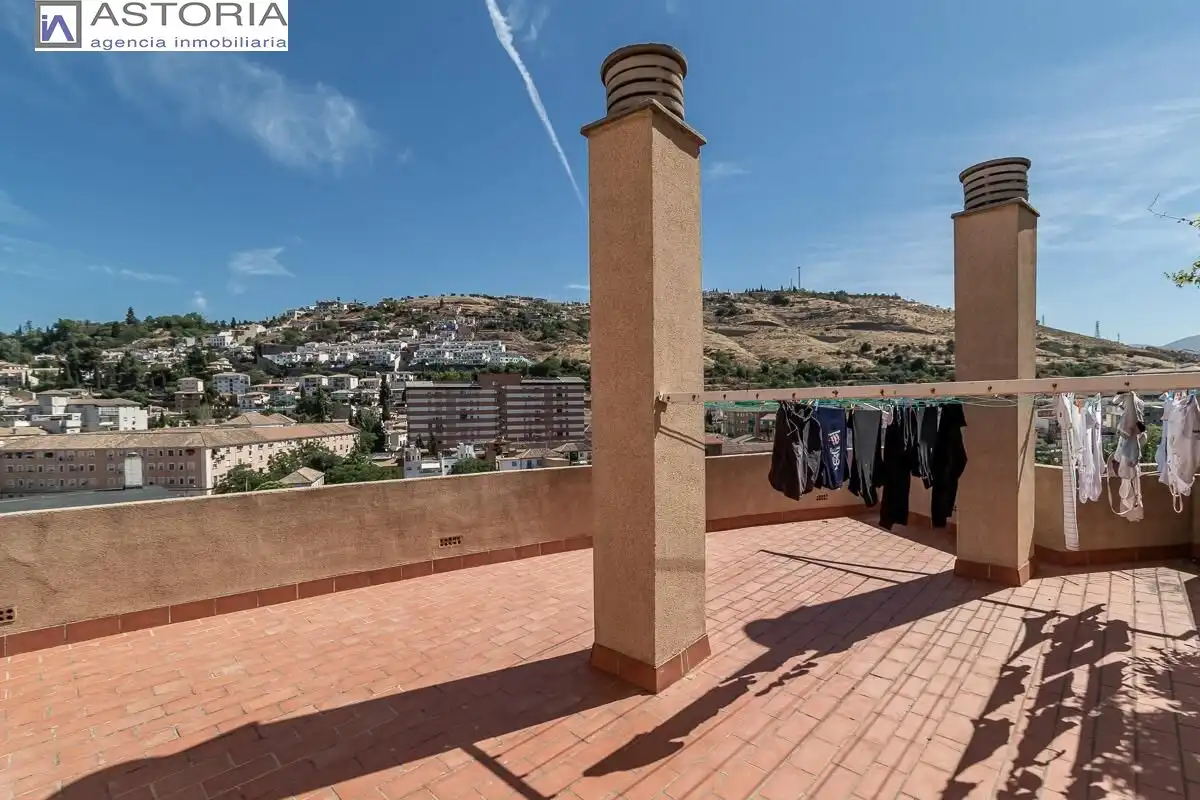 Flat with lift for sale in Calle GUARNON, imagen 33