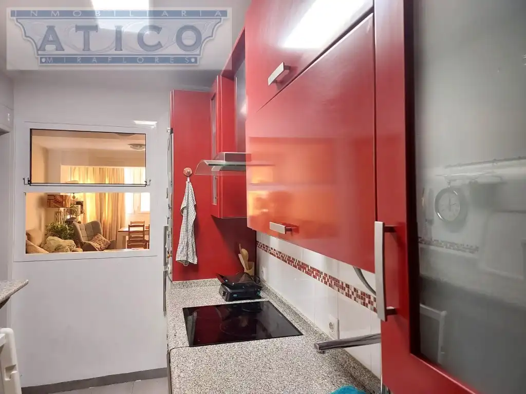 Cocina de Piso en venta en Sevilla con Aire acondicionado, Jardín privado y Piscina