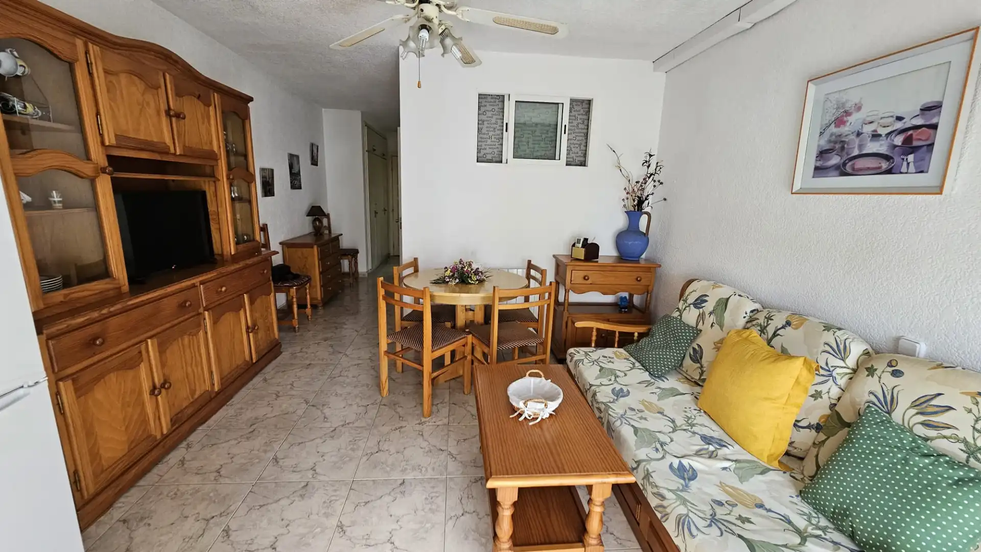 Sala d'estar de Estudi en venda en Salou amb Calefacció, Moblat i Forn