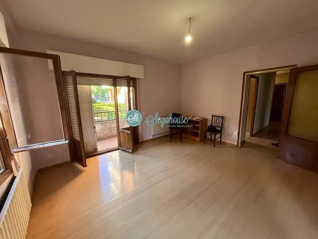 Bedroom of Flat for sale in Segovia  with Terrace