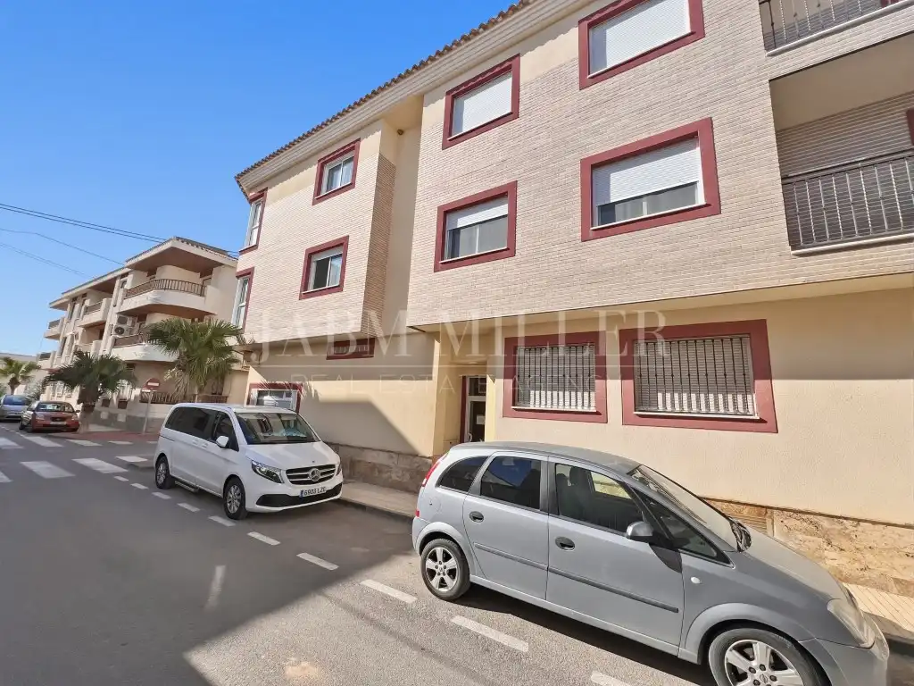 Vista exterior de Piso en venta en Los Alcázares con Aire acondicionado, Calefacción y Amueblado