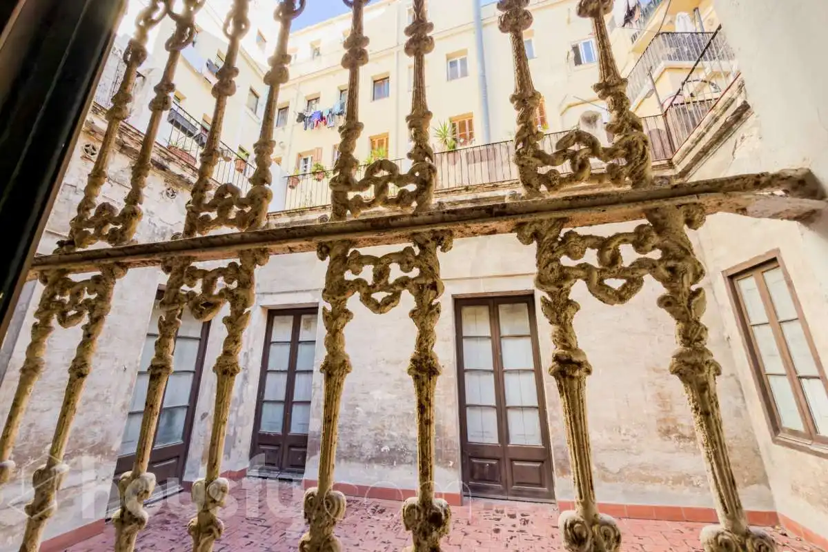 Vista exterior de Planta baja en venta en Barcelona con Parquet