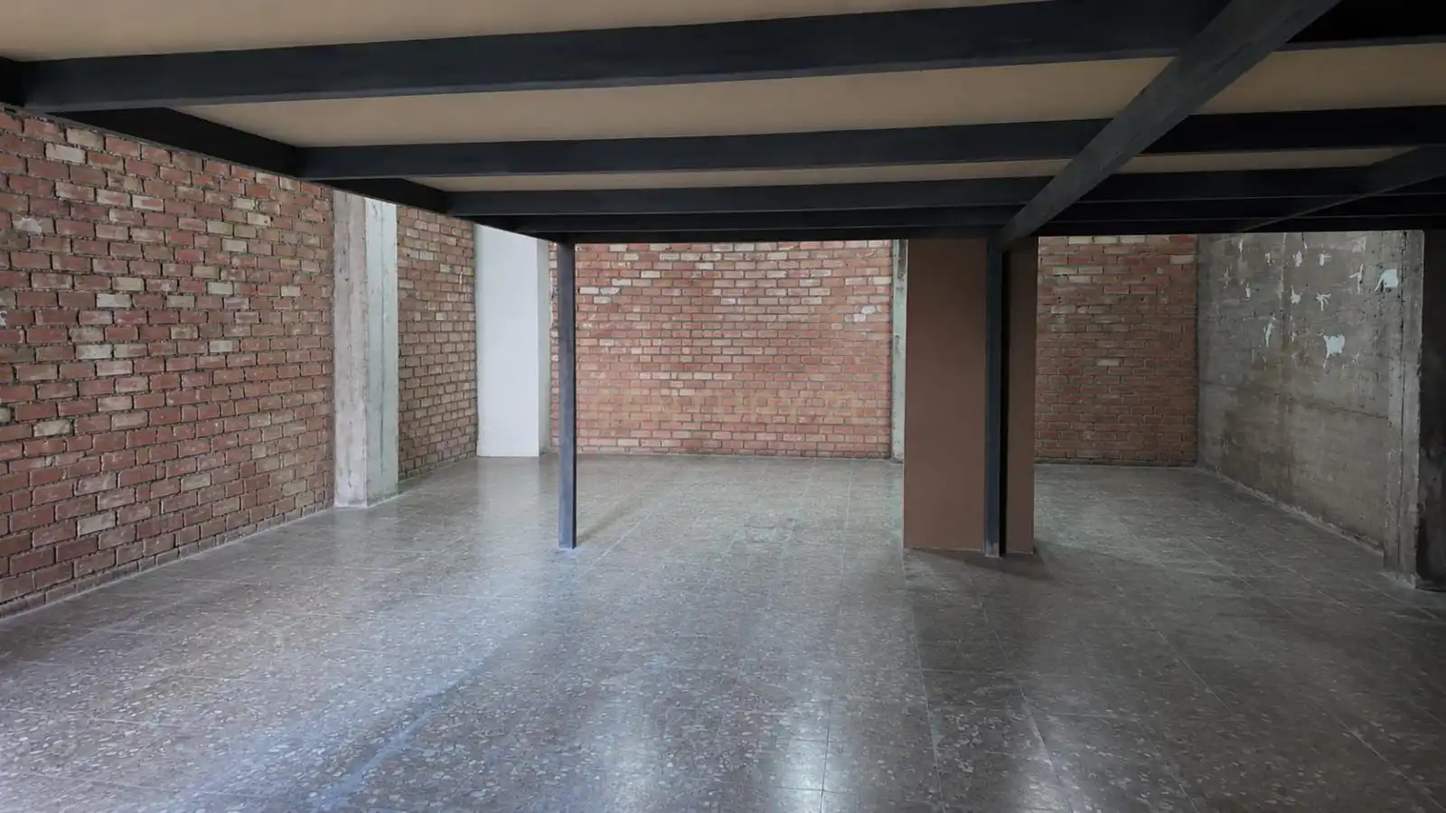 Commercial properties for sale in Cáceres