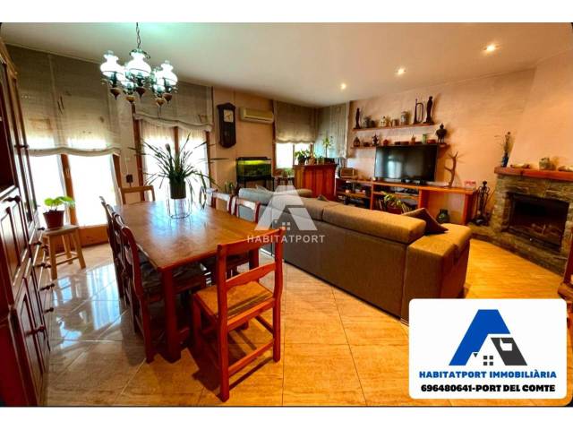 Piso en Venta en Avenida Francesc Macià en Avià