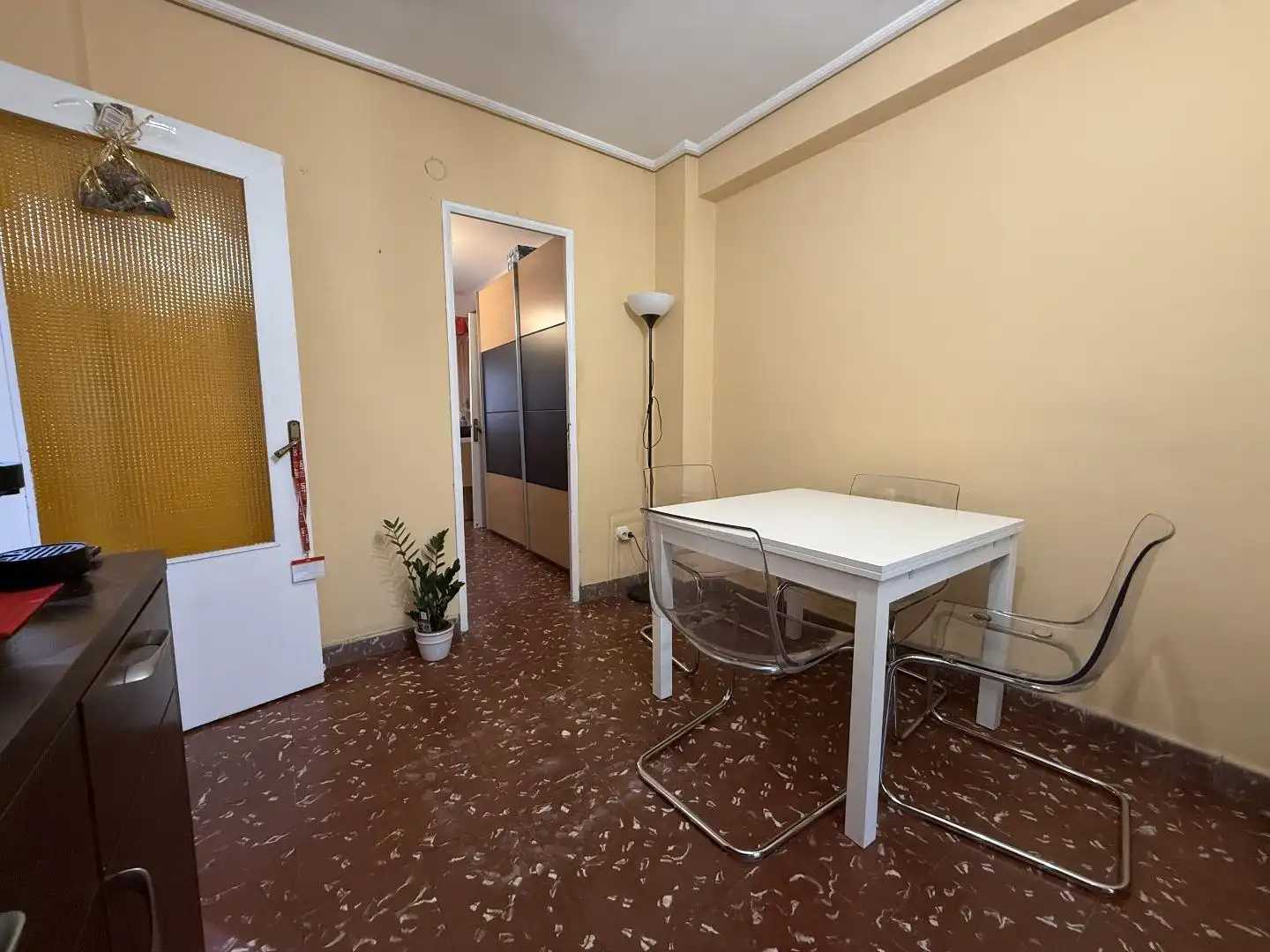 Dining room of Apartments for sale in Valencia