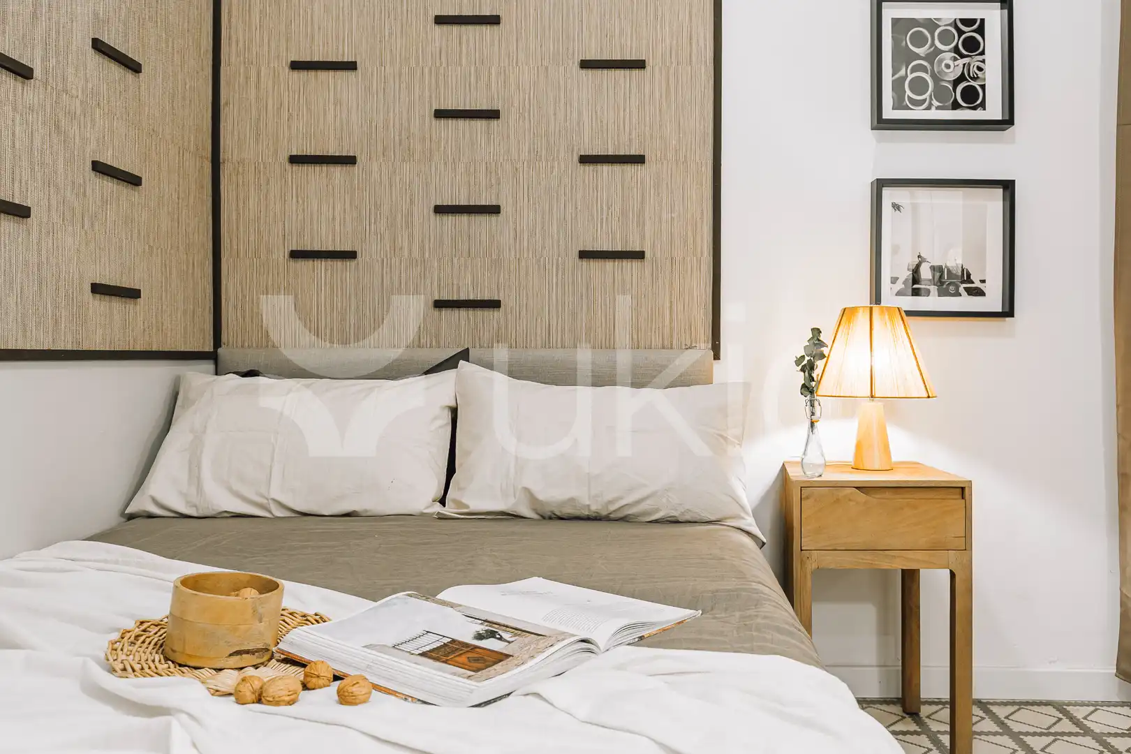 Schlafzimmer von Wohnungen zur Miete in Barcelona mit Heizung, Möbliert und Ofen