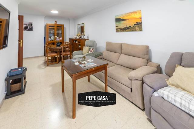 Piso en Venta en Triana Oeste