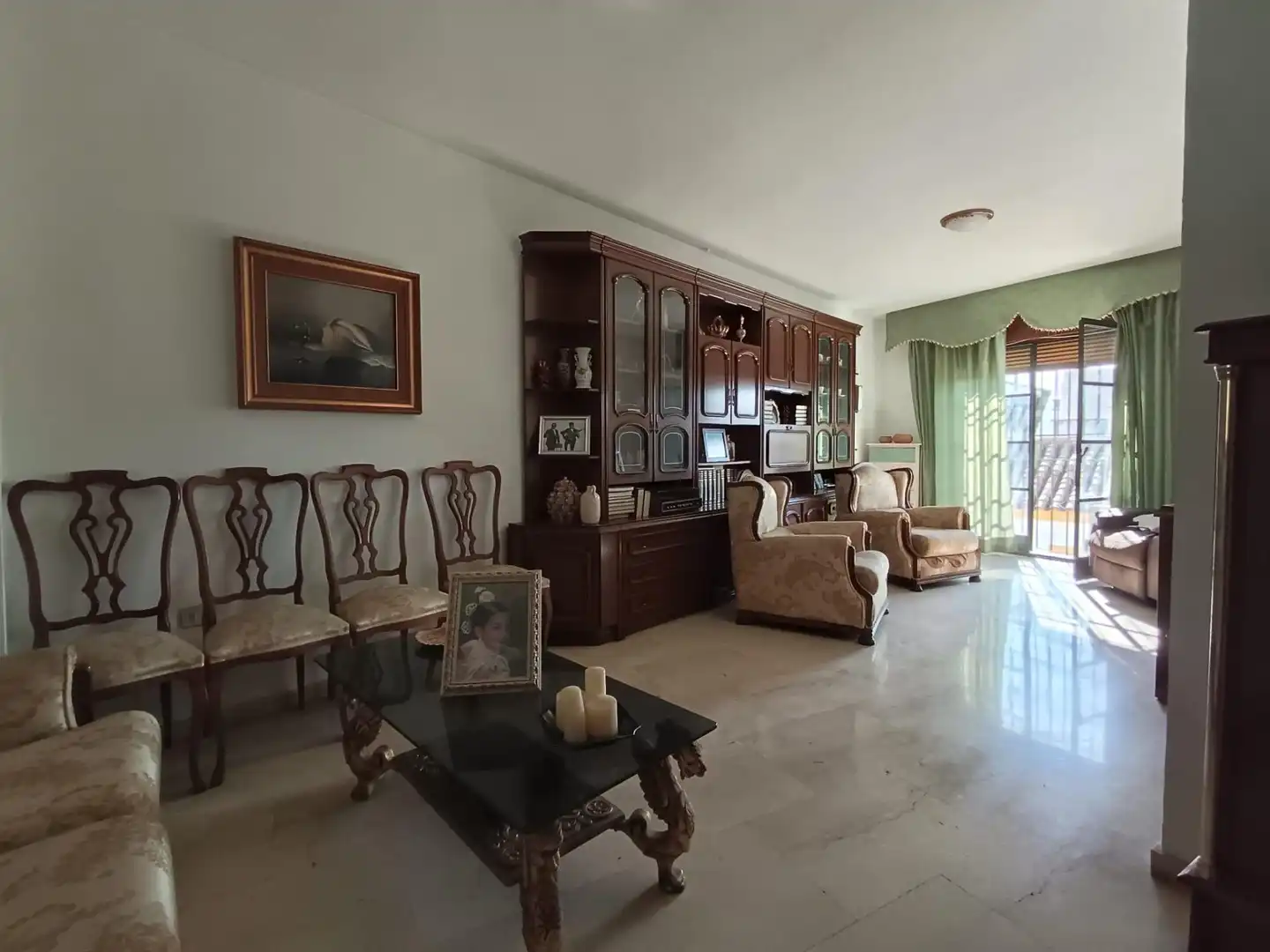 Living room of Flat for sale in Córdoba  with Air Conditioner, Terrace and Storage room