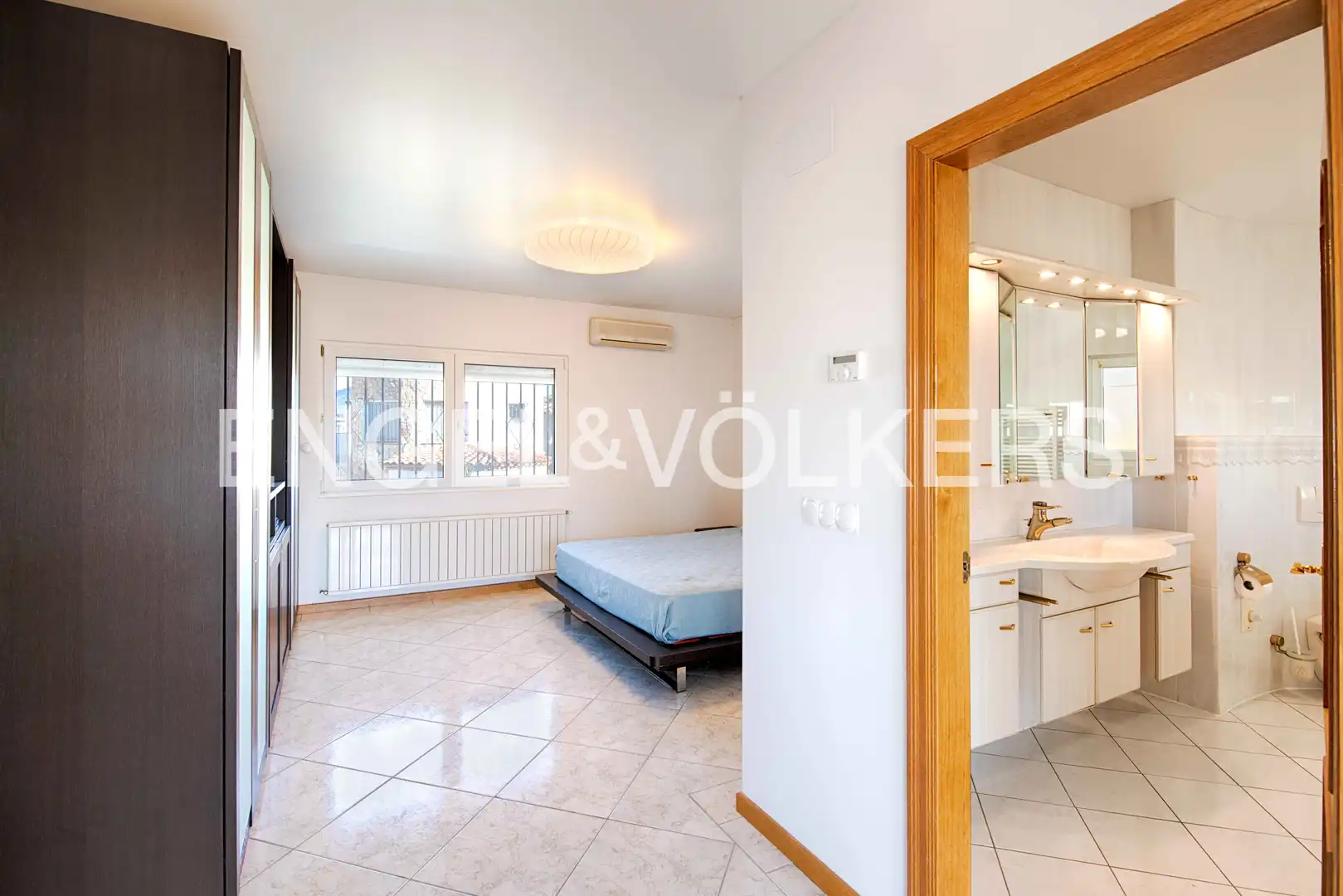 Casa con piscina en venta en Carrer Requesens, imagen 34