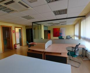 Office to rent in  Logroño  with Air Conditioner, Heating and Furnished