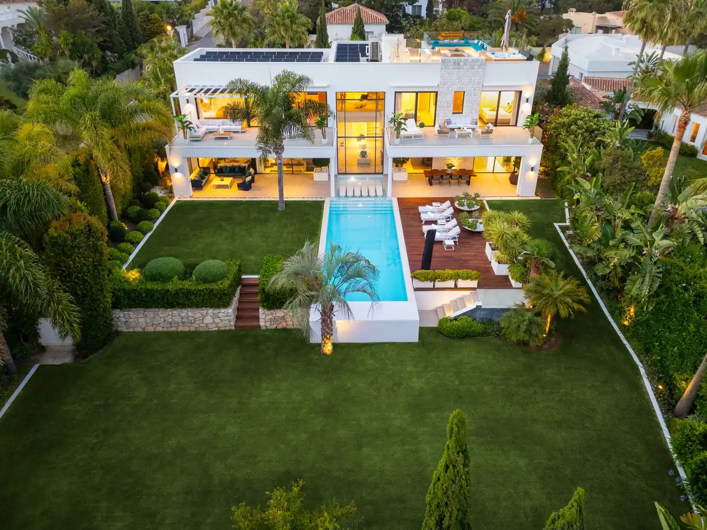 Villa con terrazza in vendita a Avenida Cartagena