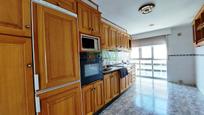 Kitchen of Flat for sale in Ourense Capital   with Heating, Parquet flooring and Balcony