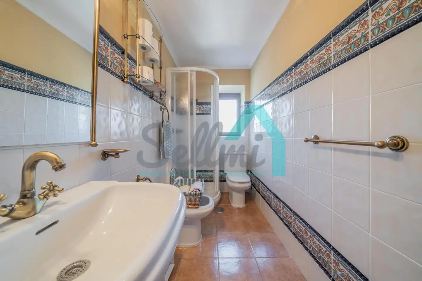 Bathroom of Houses for sale in Pravia  with Heating, Private garden and Parquet flooring