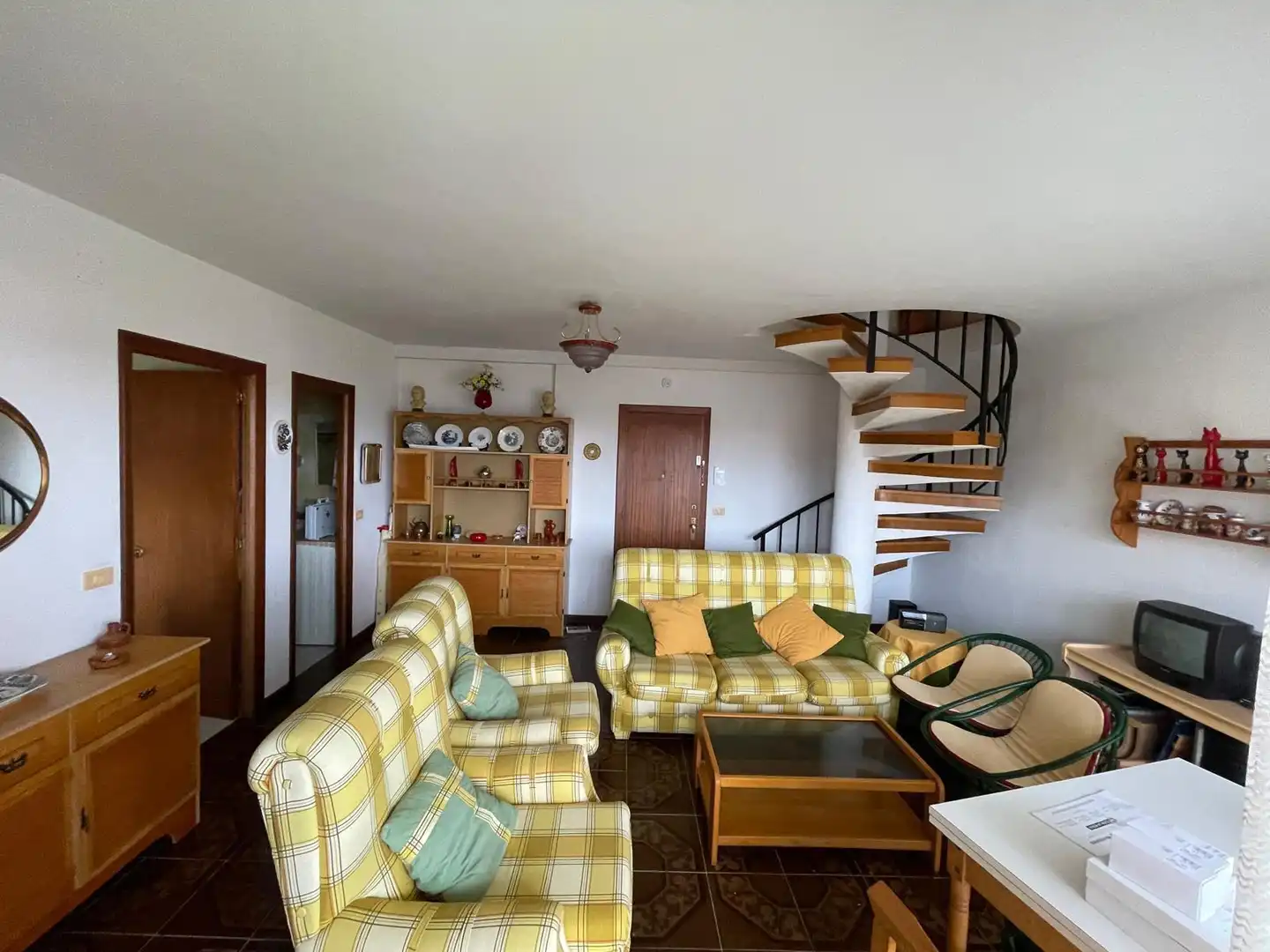 Wohnzimmer von Wohnungen zum Verkauf in Pontedeume mit Privatgarten und Terrasse