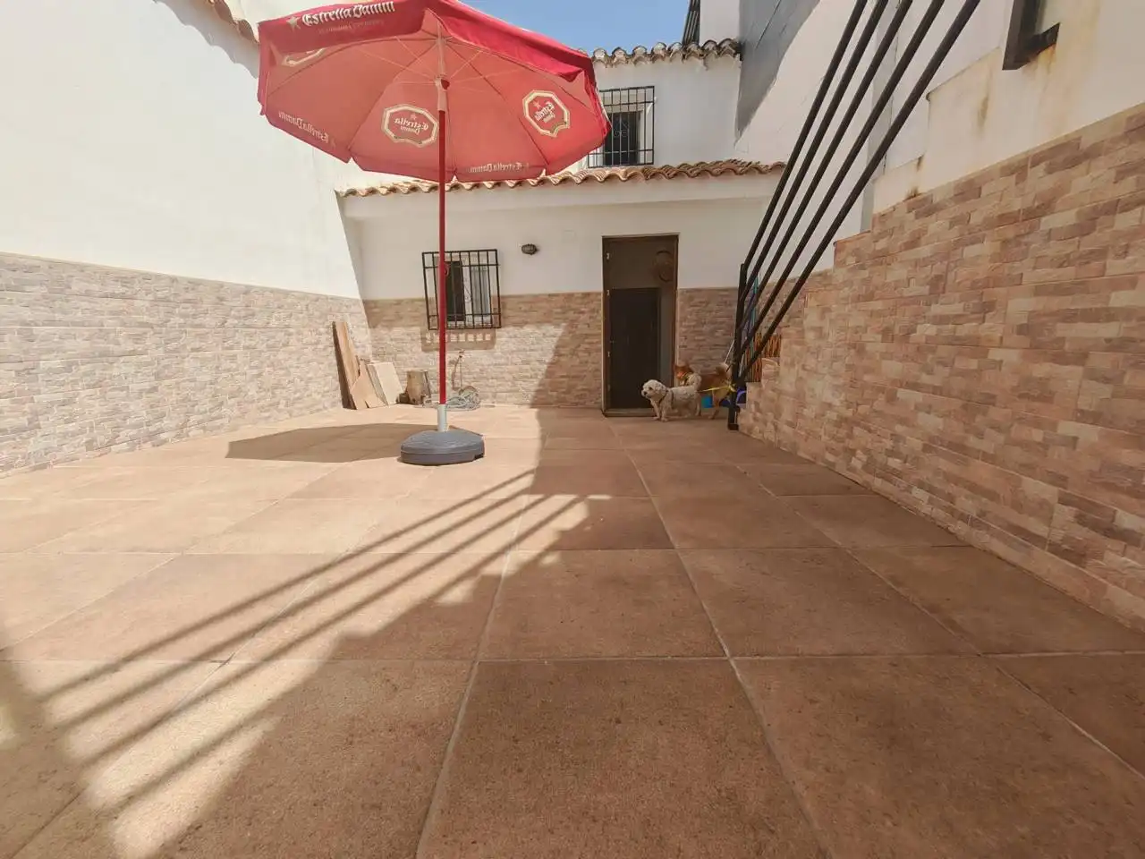 Vista exterior de Casa o chalet en venta en Montefrío con Jardín privado, Terraza y Amueblado