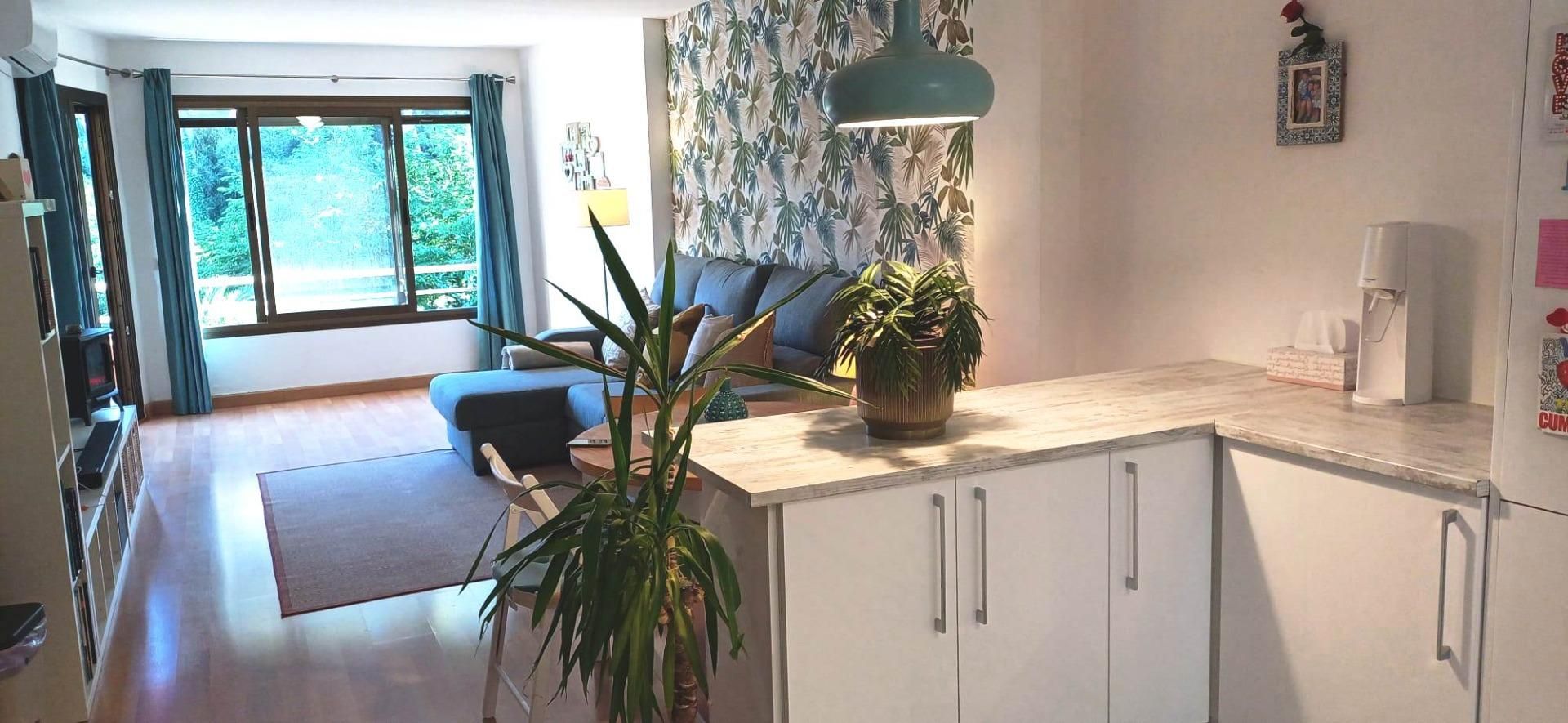 Living room of Flat for sale in  Palma de Mallorca  with Air Conditioner, Heating and Parquet flooring