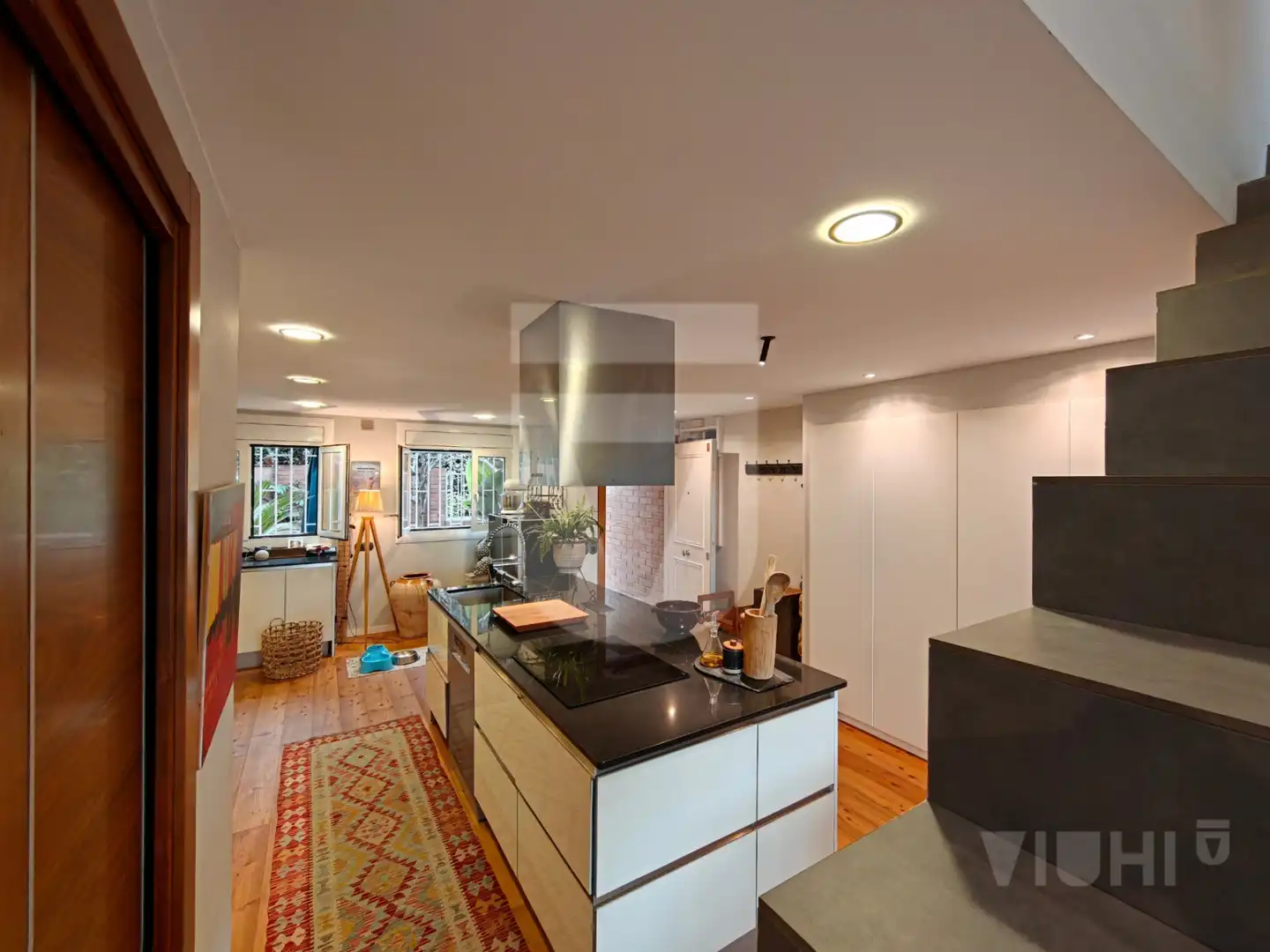 Cocina de Casa adosada en venta en Tiana con Aire acondicionado, Jardín privado y Parquet