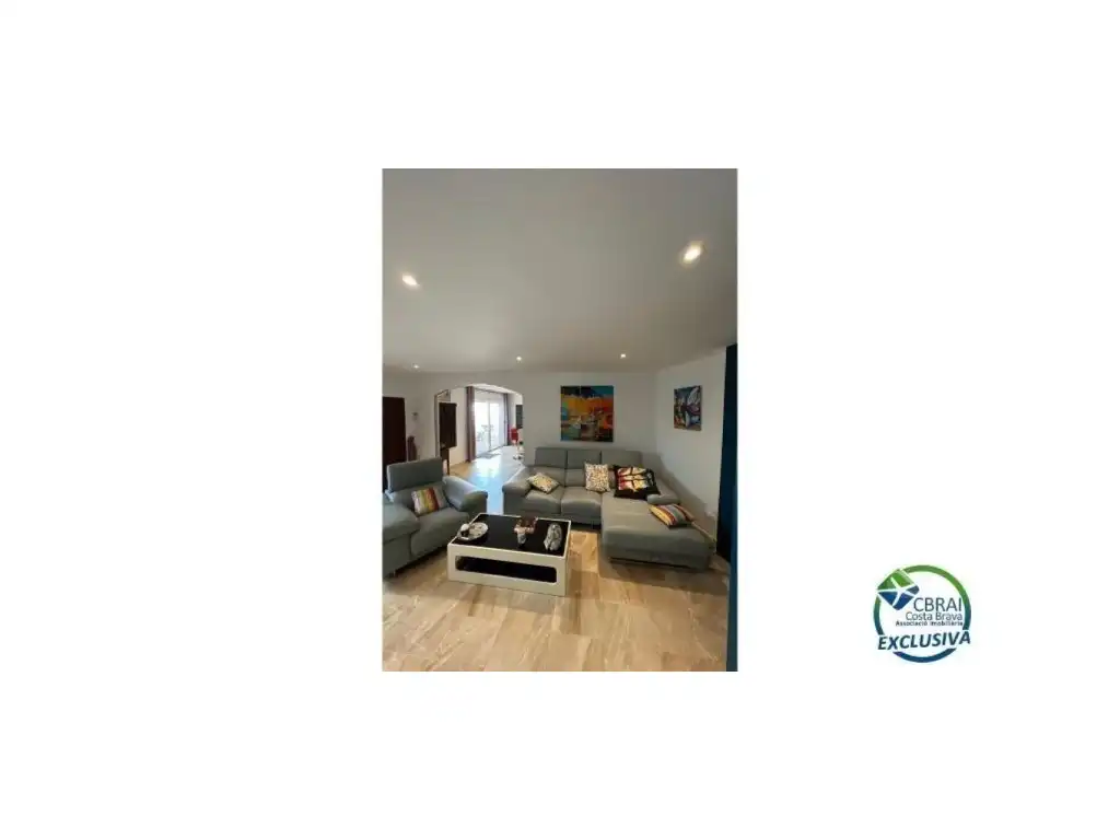 Sala d'estar de Casa o xalet en venda en Empuriabrava amb Aire condicionat