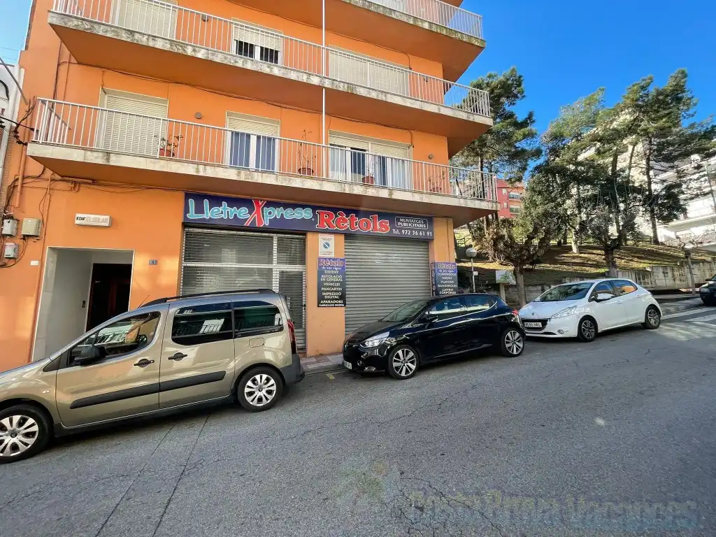 Gewerbefläche zum Verkauf in Calle Alhambra, imagen 3