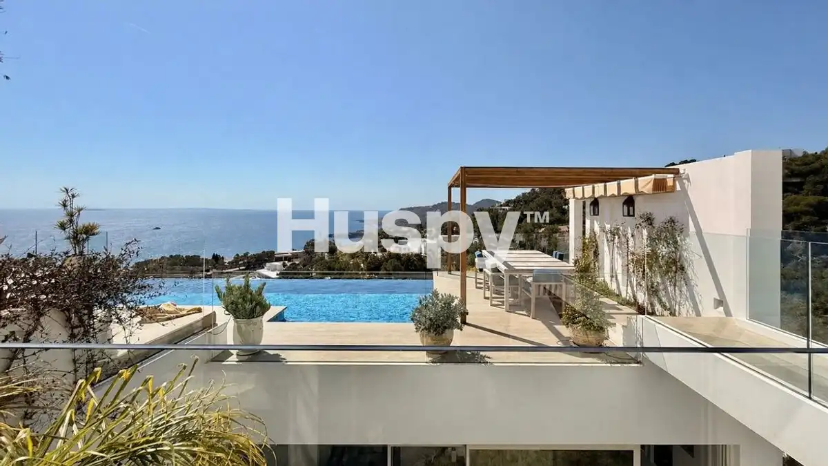 Casa amb terrassa en venda a Roca Llisa, imagen 2