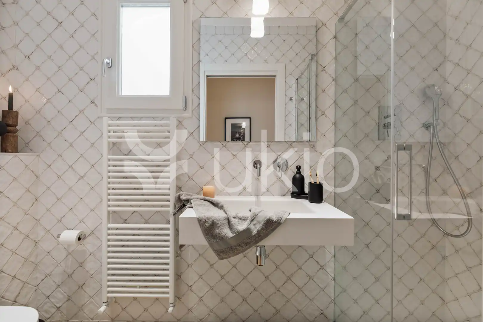 Baño de Apartamento de alquiler en Barcelona con Aire acondicionado, Calefacción y Amueblado