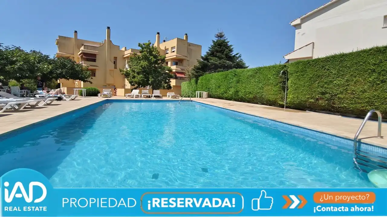 Penthouse with pool for sale in La Fosca - Cala Margarida
