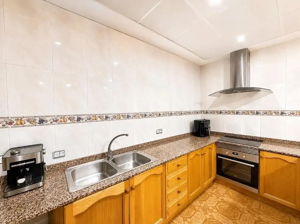 Cocina de Casa o chalet en venta en Manuel con Terraza y Balcón