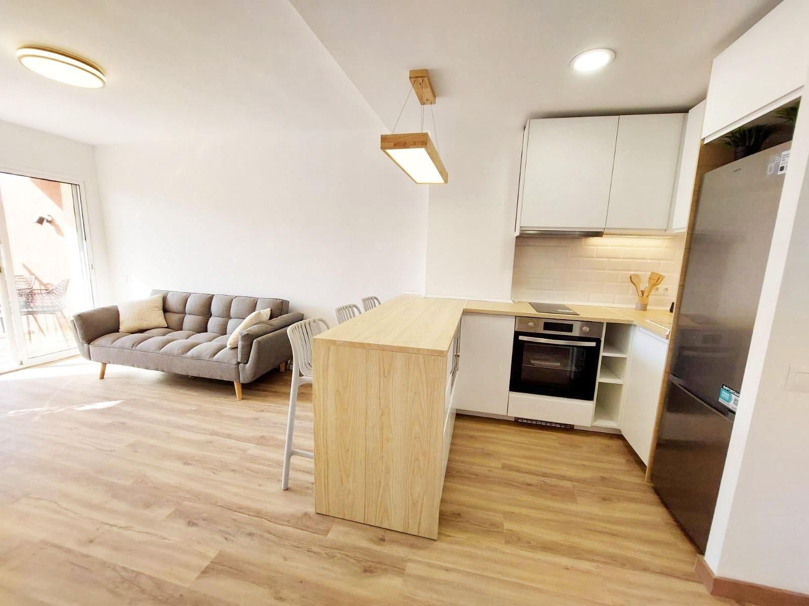 Cuina de Apartament en venda en Benalmádena amb Aire condicionat, Jardí privat i Terrassa
