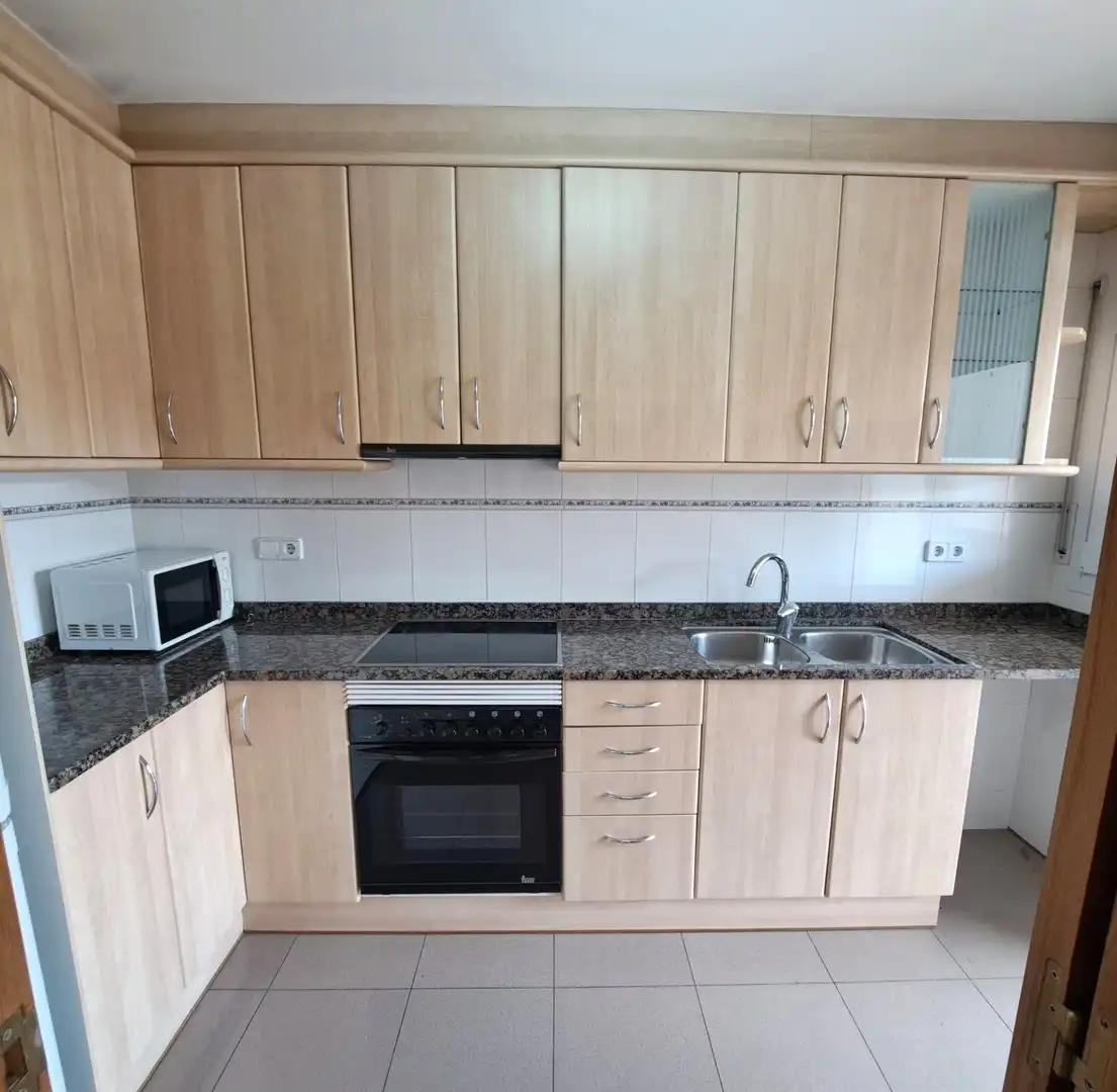 Kitchen of Flat for rent in Terrassa  with Heating, Terrace and Furnished