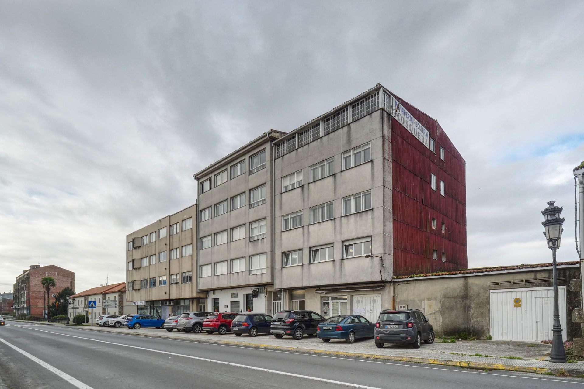 Exterior view of Building for sale in Padrón