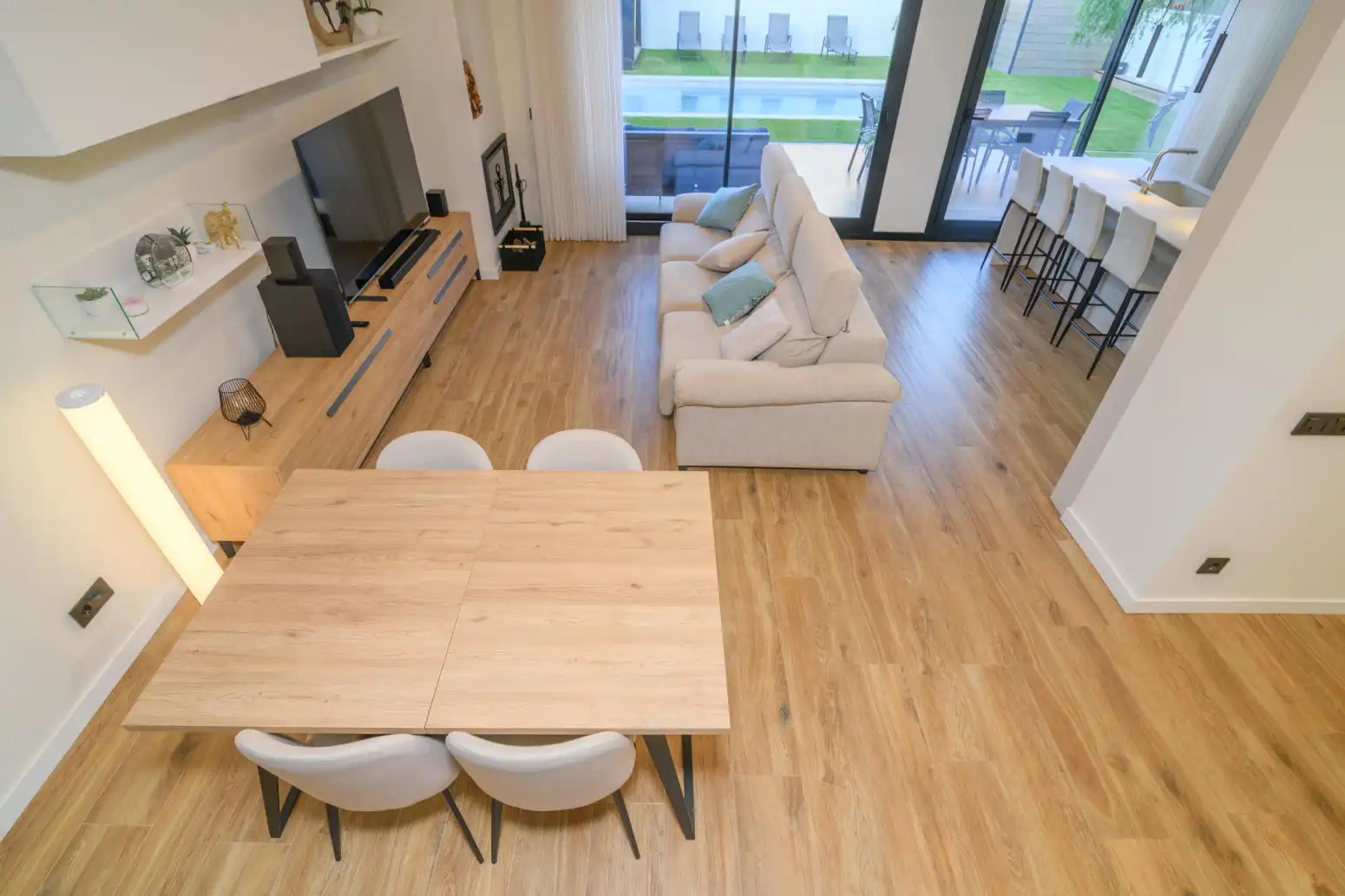 Sala d'estar de Casa o xalet en venda en Viladecans amb Aire condicionat, Calefacció i Parquet