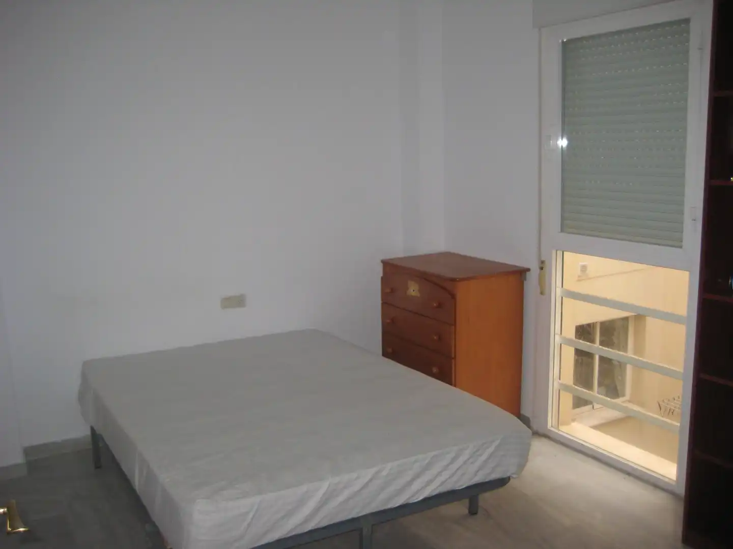 Habitación de Piso en venta en Melilla con Amueblado