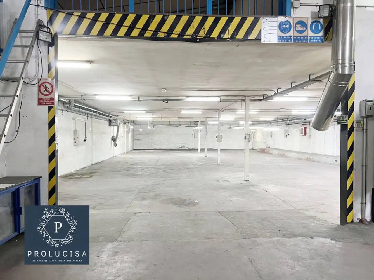 Parking de Nave industrial de alquiler en Moraleja de Enmedio