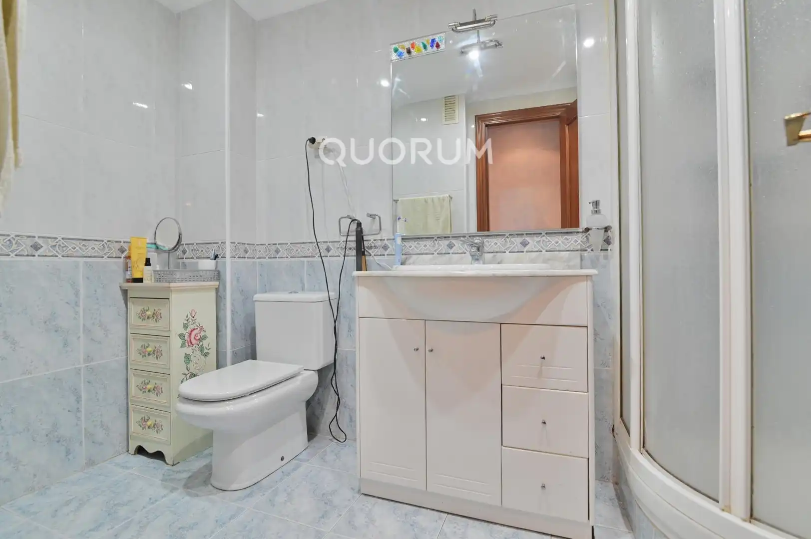 Bathroom of Flat for sale in Galdakao  with Storage room and Balcony