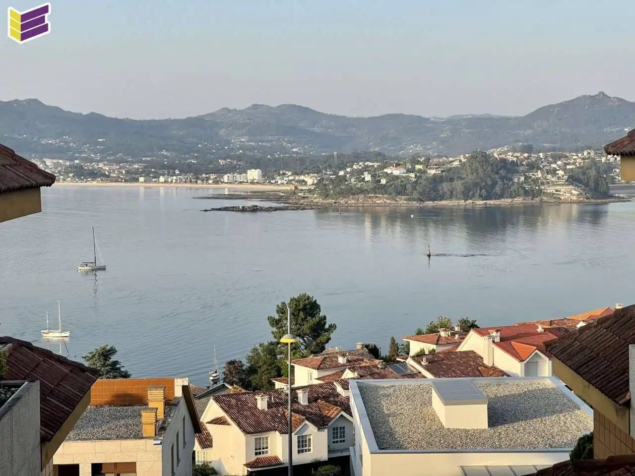 Vista exterior de Pis en venda en Baiona amb Terrassa, Traster i Balcó