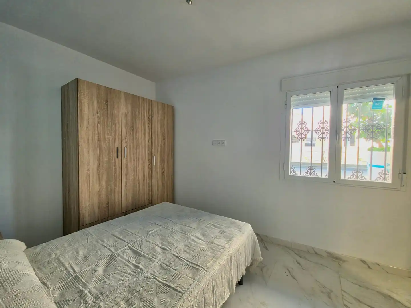 Habitación de Apartamento en venta en Torremolinos con Amueblado