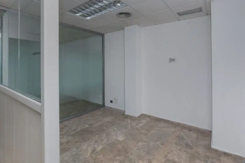 Local comercial de lloguer a Av de Nules, imagen 13