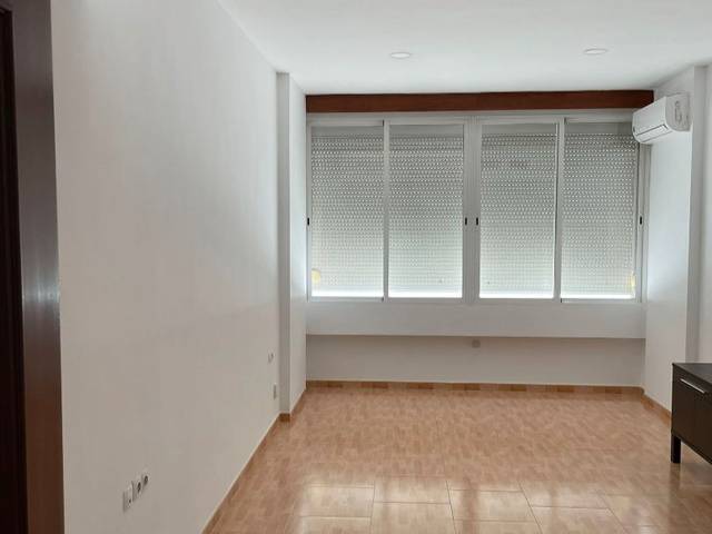 Oficina en Alquiler en Calle Martín Villa, 2 en Encarnación - Regina