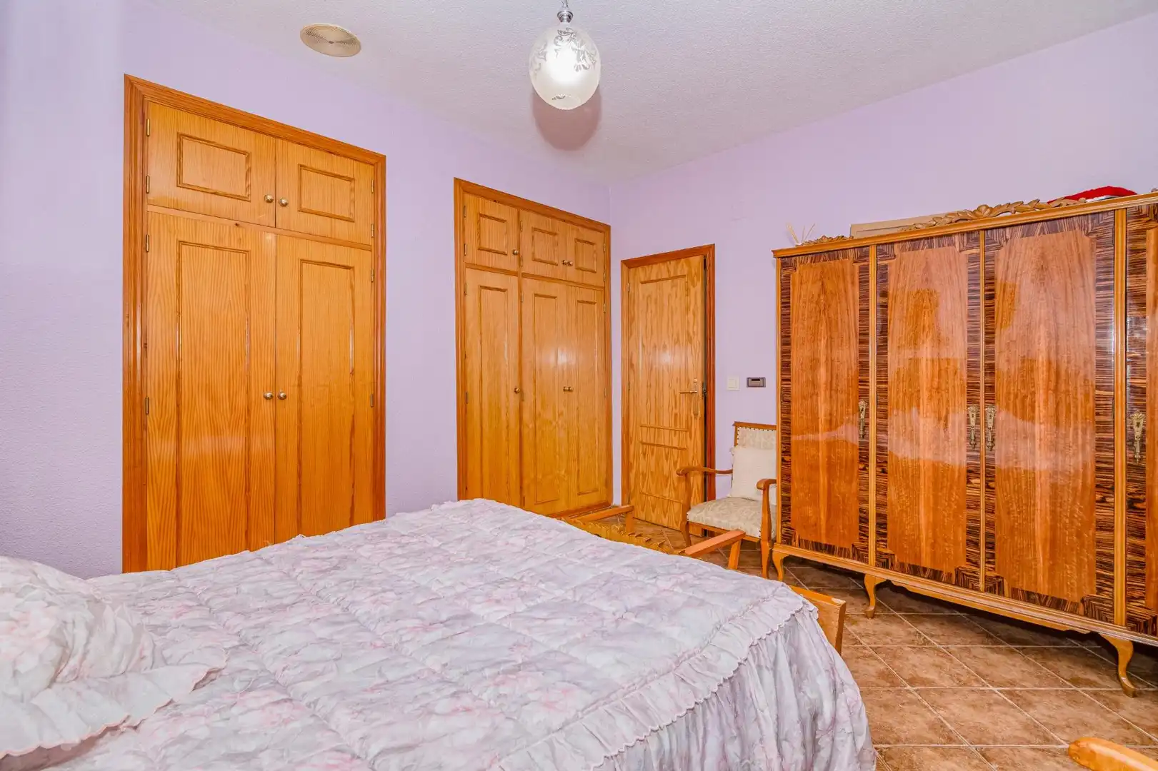 Habitación de Casa o chalet en venta en Peligros con Terraza, Piscina y Amueblado