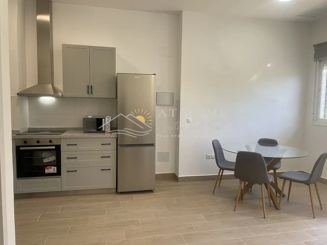 Cuina de Apartament en venda en Torrox amb Terrassa i Forn