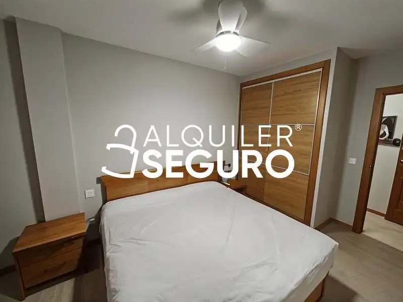 Habitación de Piso de alquiler en Cartagena con Aire acondicionado, Calefacción y Amueblado
