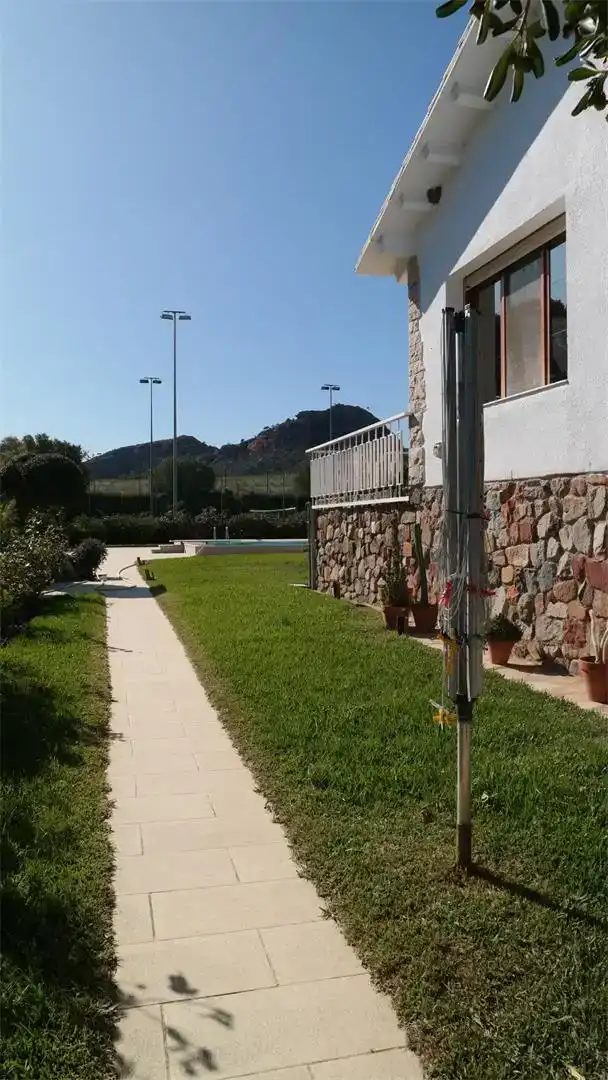 Aparcament de Casa o xalet en venda en Vilanova d'Escornalbou amb Aire condicionat i Piscina