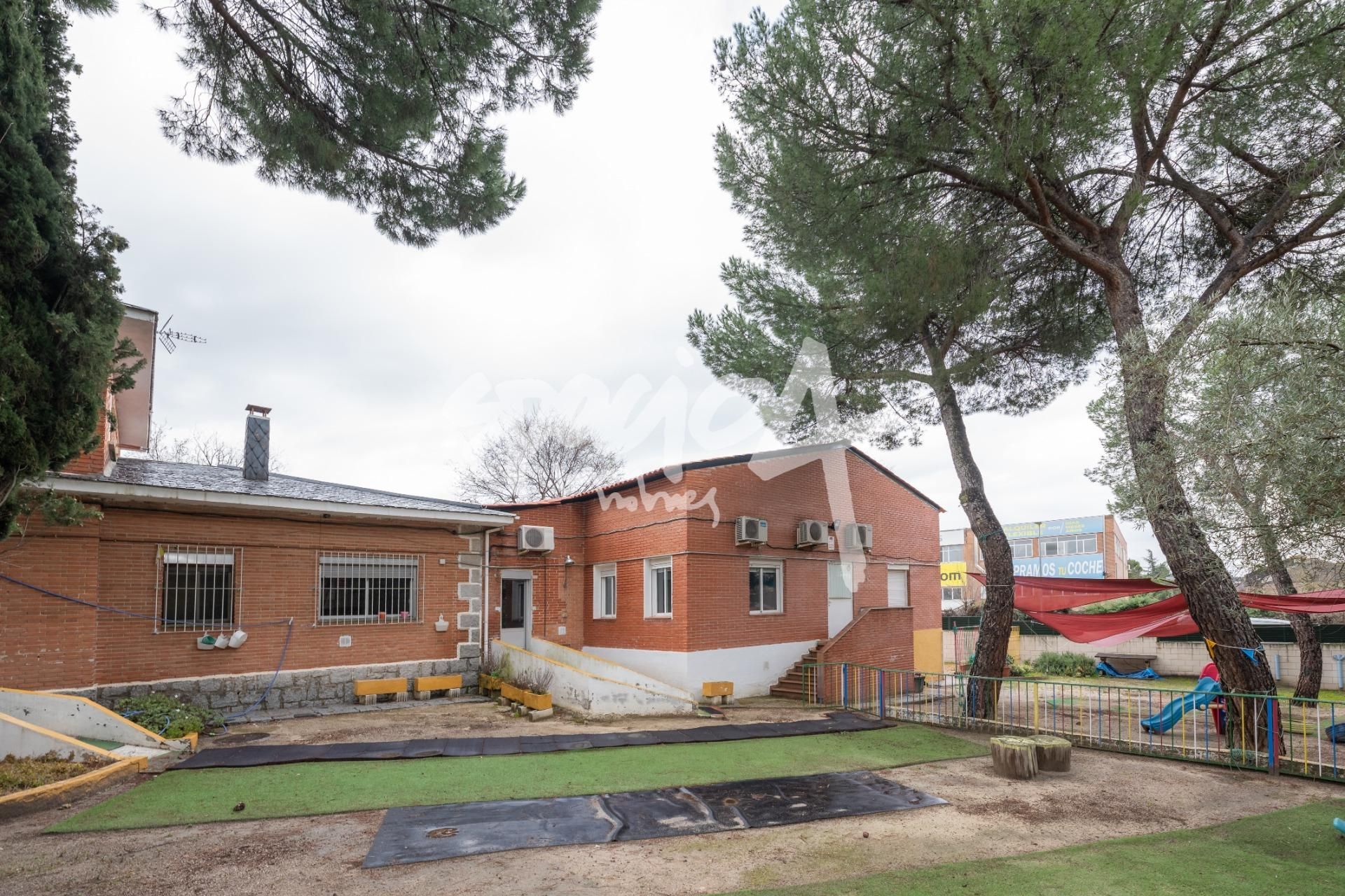 Exterior view of House or chalet for sale in Las Rozas de Madrid  with Heating, Private garden and Terrace