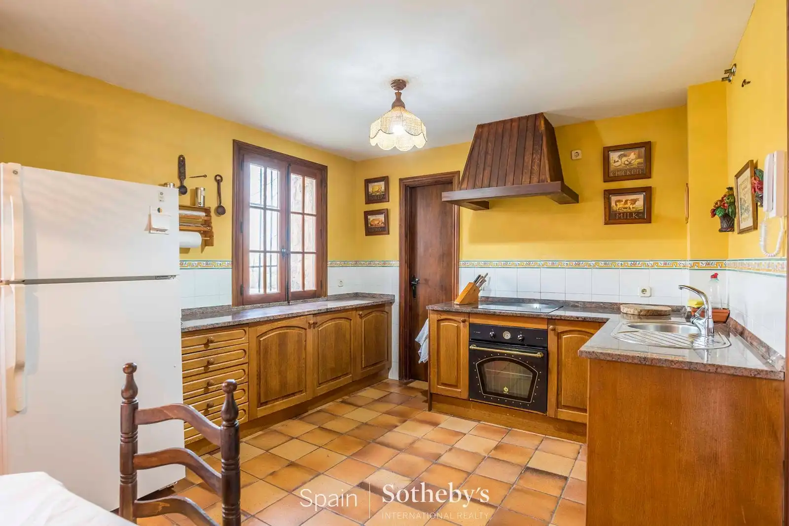 Cocina de Casa o chalet en venta en Sotosalbos con Aire acondicionado, Calefacción y Jardín privado