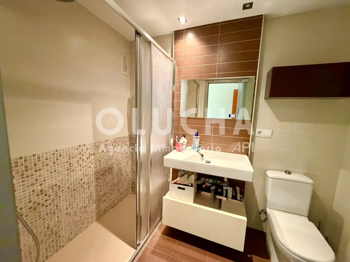 Baño de Piso en venta en Castellón de la Plana / Castelló de la Plana con Balcón