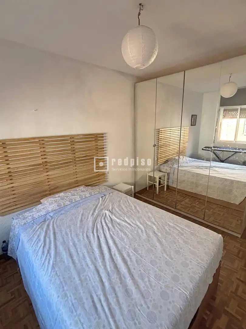 Bedroom of Flat for sale in Madrid  with Air Conditioner, Heating and Parquet flooring