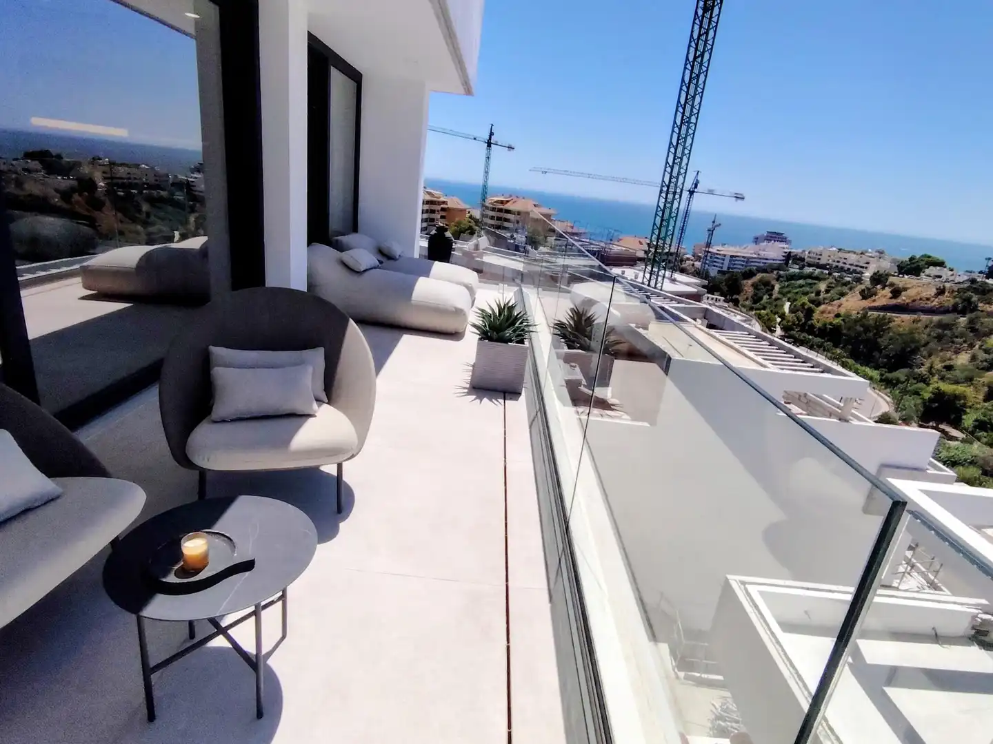 Semi-detached house with pool for sale in Las Gaviotas  - Carvajal, imagen 5