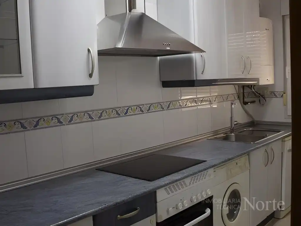 Cuina de Dúplex en venda en Valdeolmos-Alalpardo
