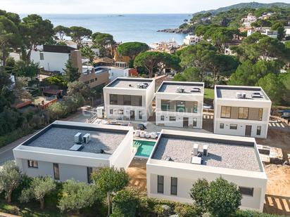 Exterior view of House or chalet for sale in Palafrugell  with Air Conditioner, Heating and Private garden